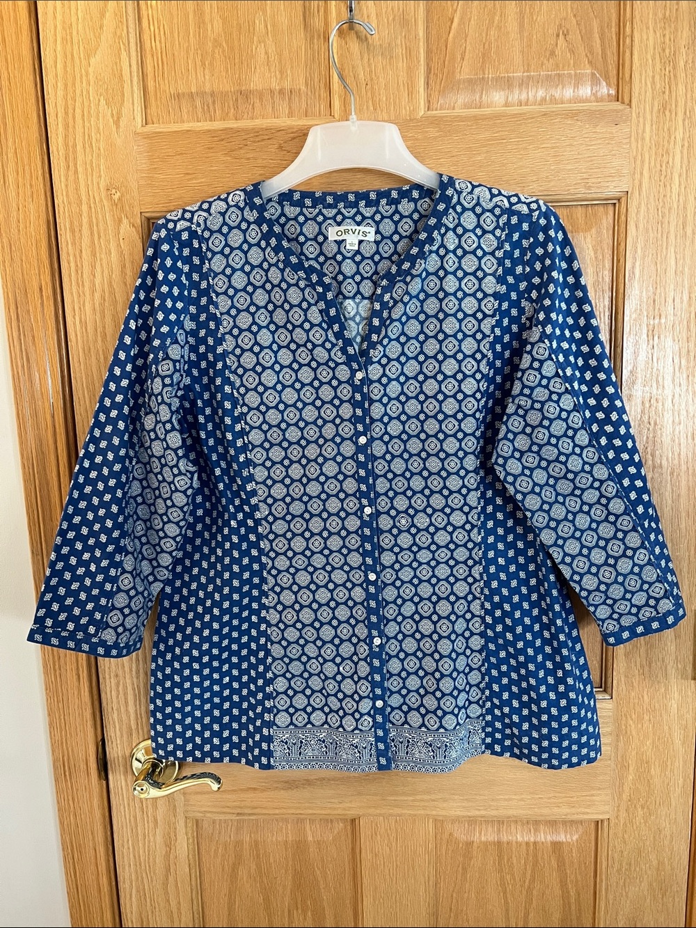 Orvis Blue and White Printed Women's Button-Front Blouse